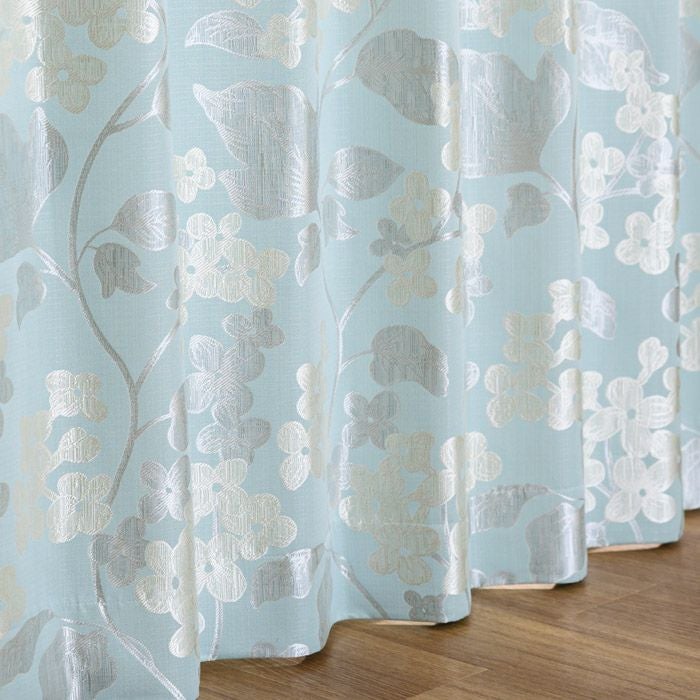 光沢が美しい花柄のジャガード織裏地付き3級遮光カーテン フラン（D