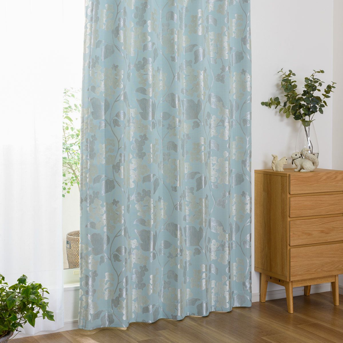 000000013753-01.jpg?size=l&w=