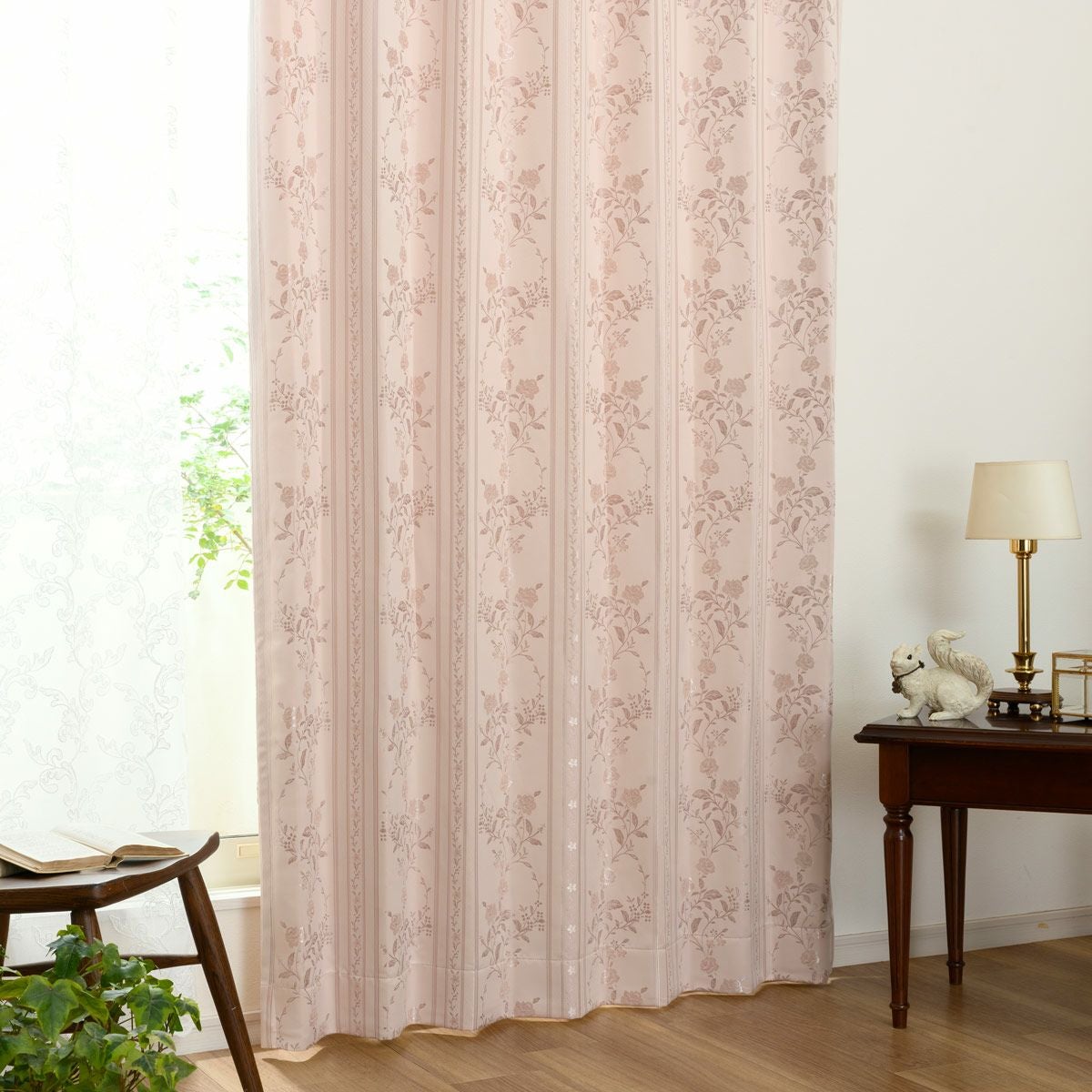 アンティークカーテン特集｜ノスタルジックな雰囲気を楽しむ｜カーテン