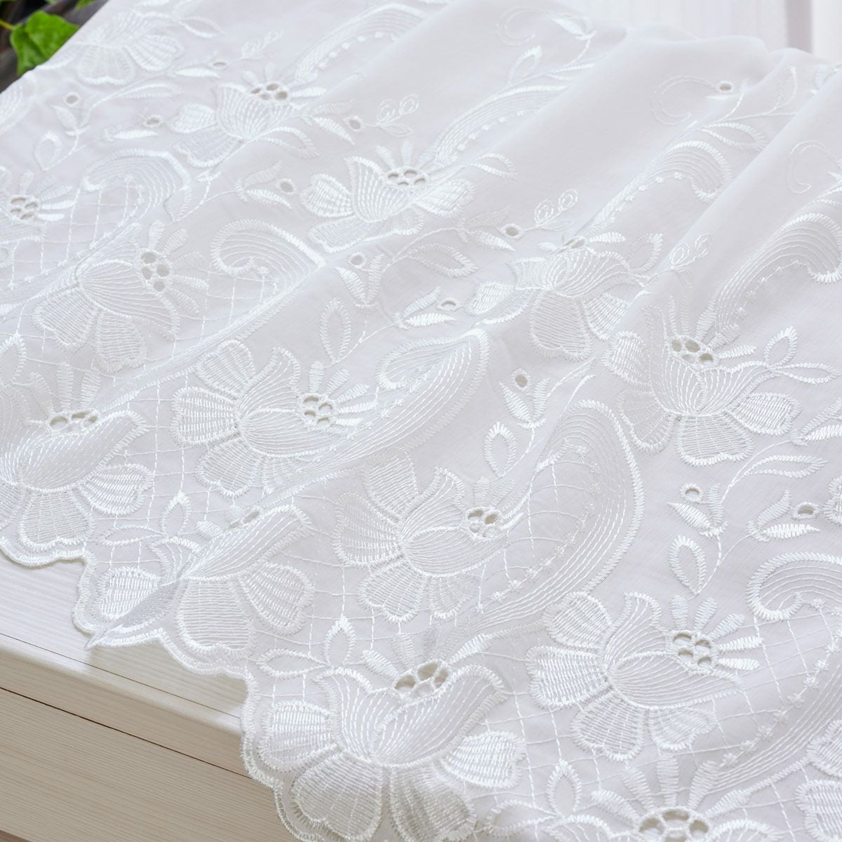 000000013970-02.jpg?size=l&w=