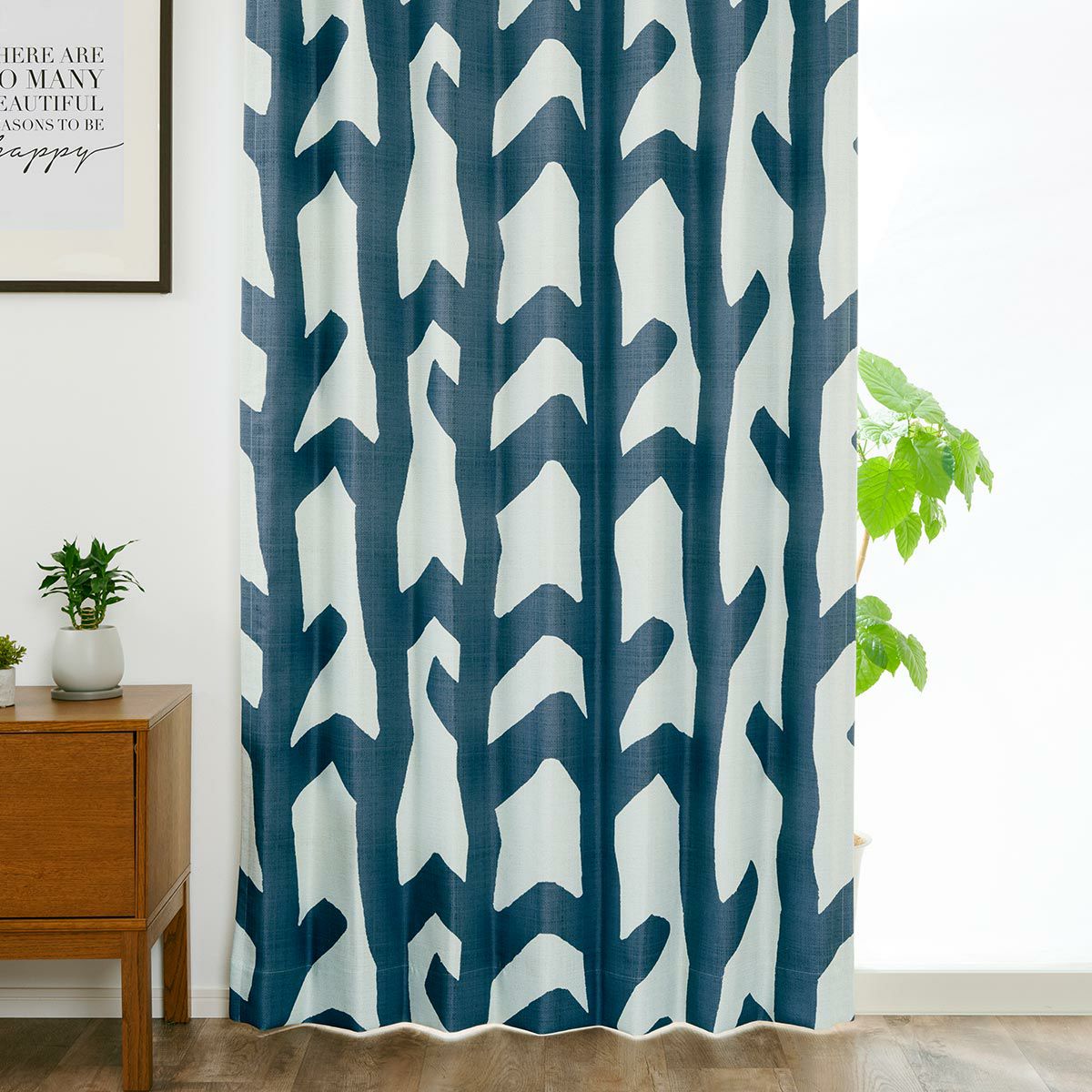 000000014919-01.jpg?size=l&w=