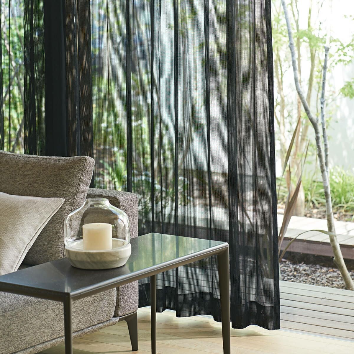 000000015404-01.jpg?size=l&w=