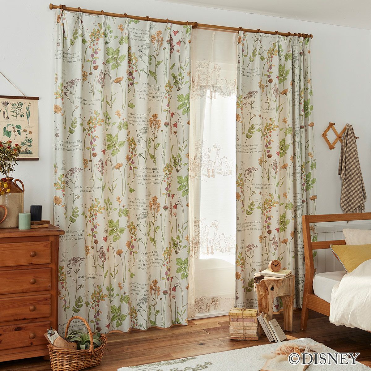 ディズニーカーテン 3級遮光カーテン フロムフレンズ〔プーさん〕（D