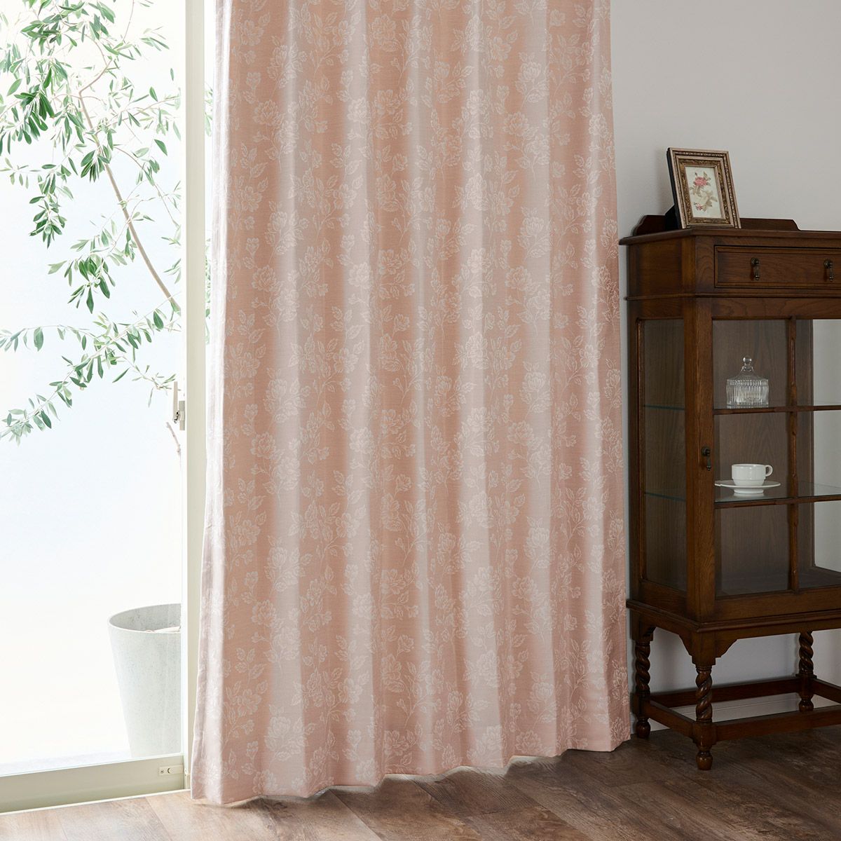 アンティークカーテン特集｜ノスタルジックな雰囲気を楽しむ｜カーテン