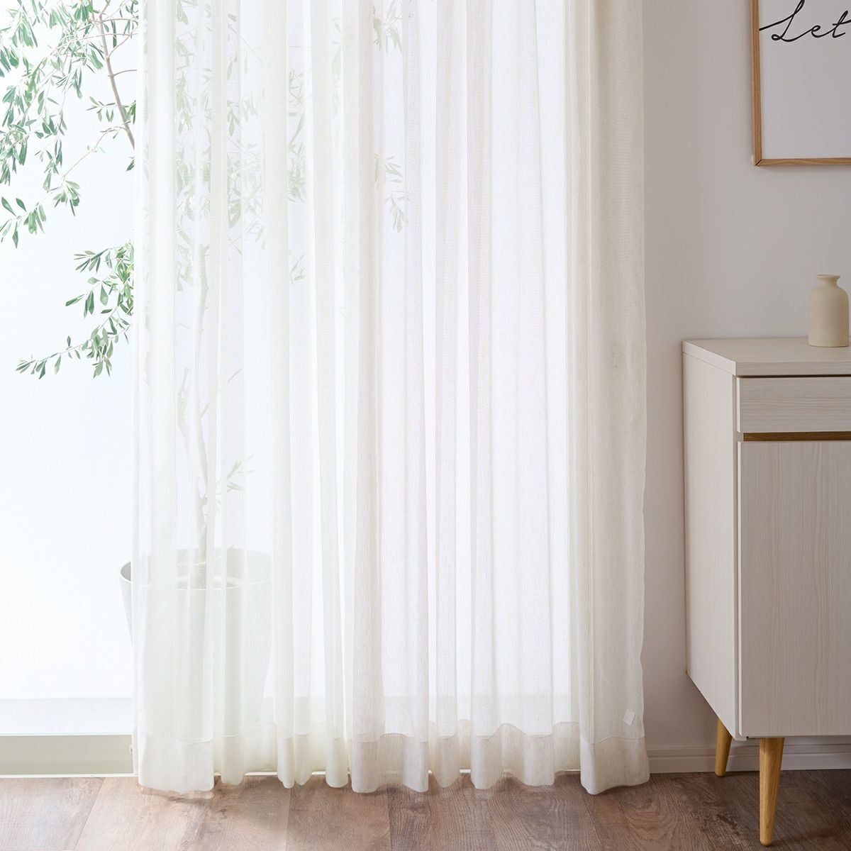 000000015937-01.jpg?size=l&w=