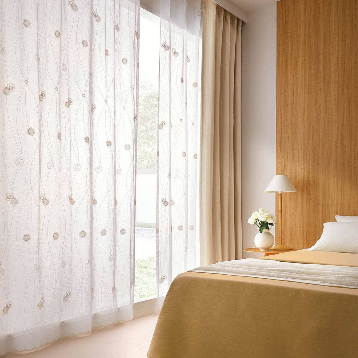 ナチュラルモダンな丸い刺繍がやさしい雰囲気のトルコ刺繍レースカーテン　フロッケ（L-8205)